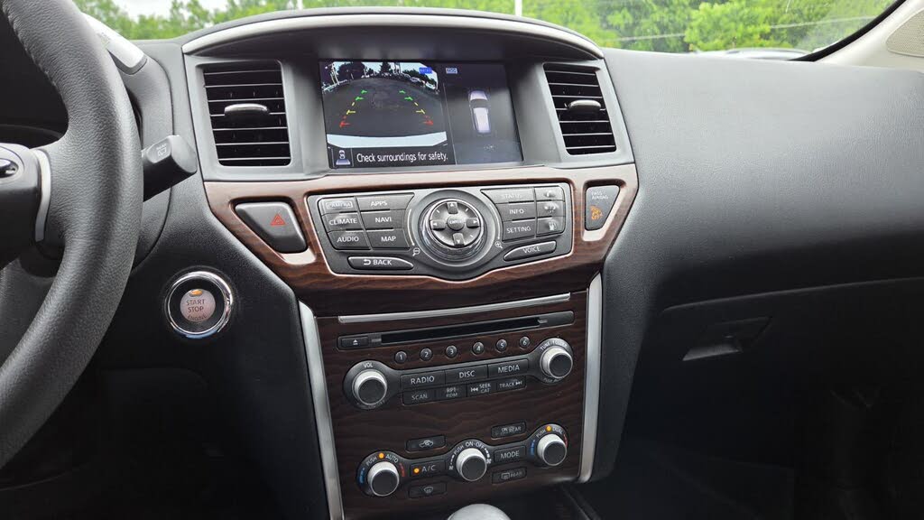 2018 Nissan Pathfinder