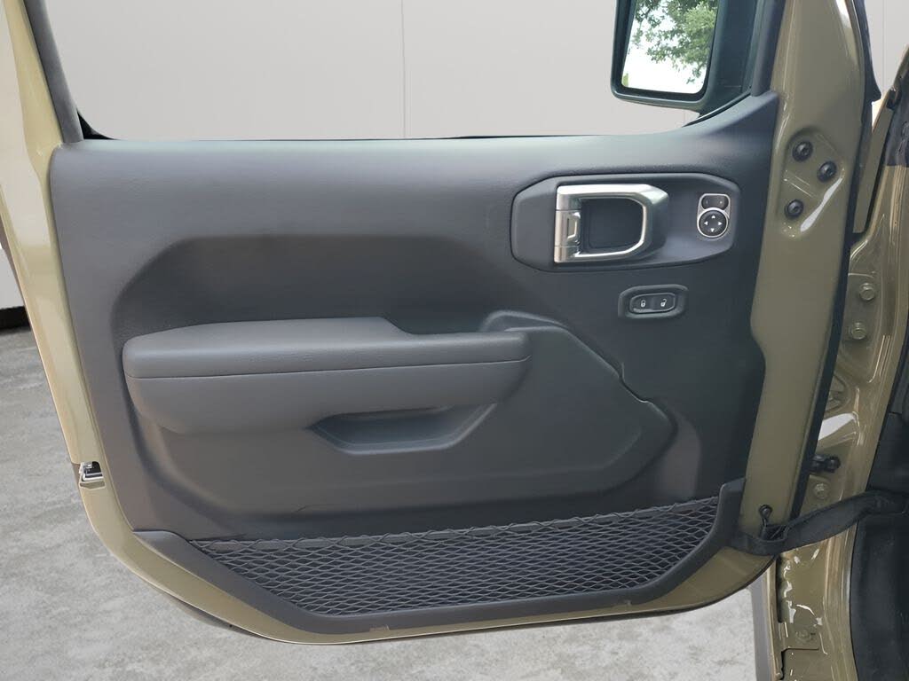 2025 Jeep Gladiator