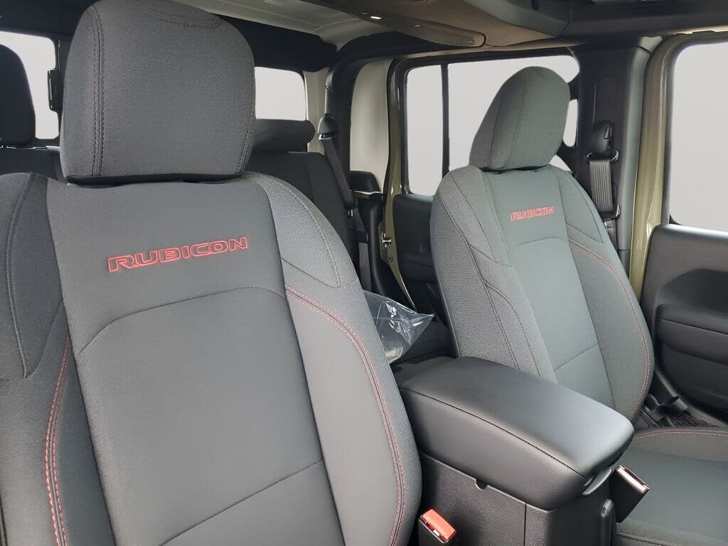 2025 Jeep Gladiator