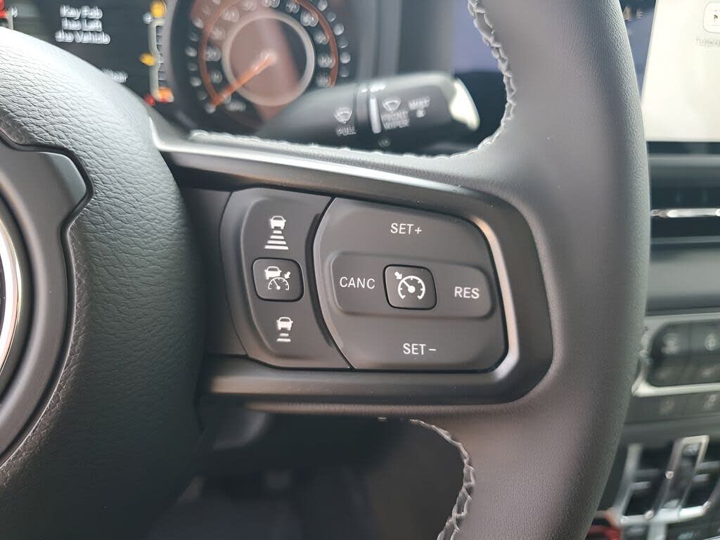2025 Jeep Gladiator