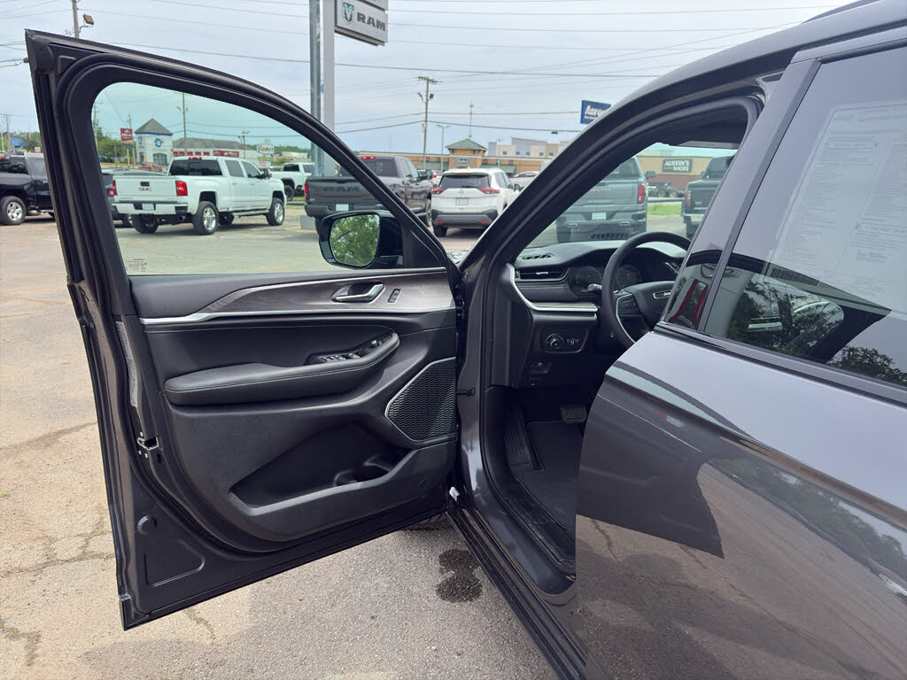 2026 Jeep Grand Cherokee