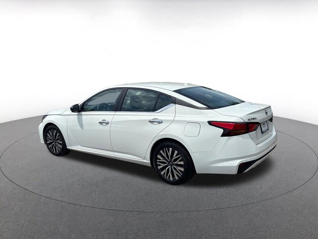 2025 Nissan Altima