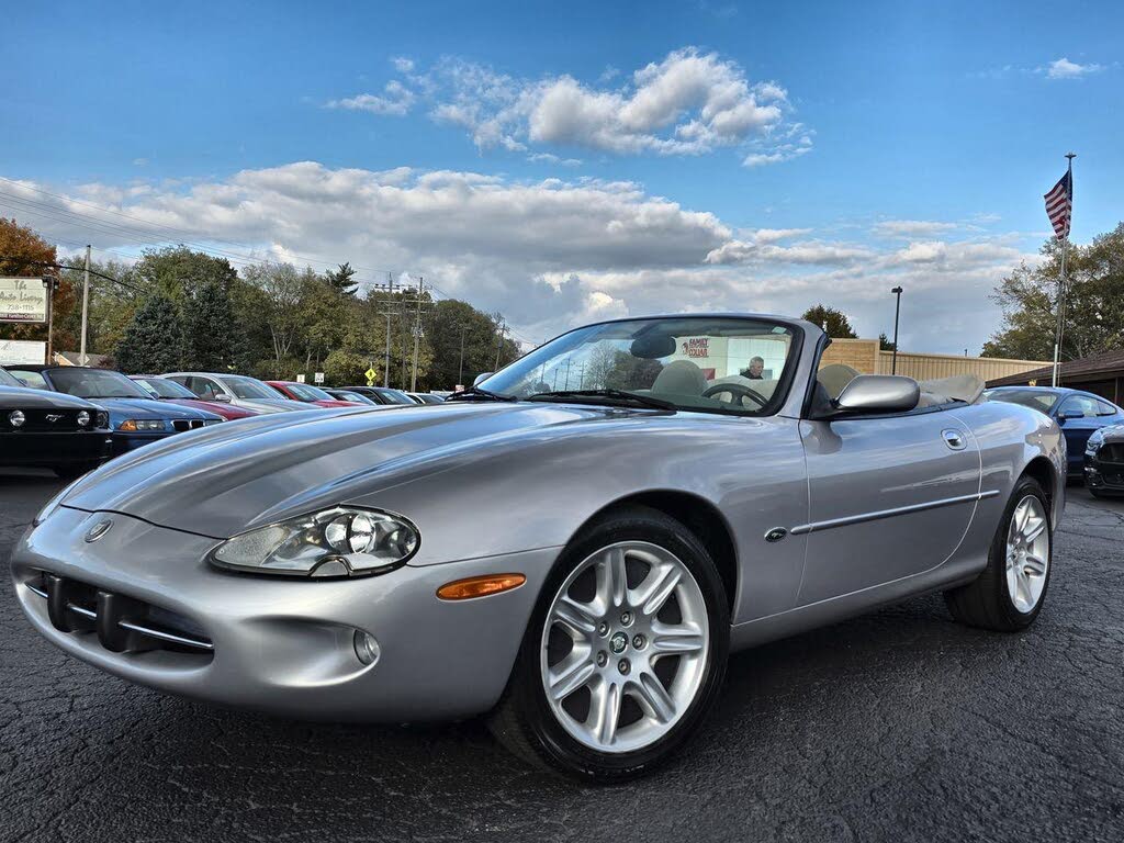2002–2005 Jaguar XK
