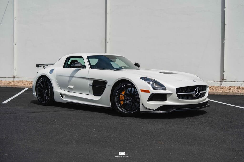 Mercedes-Benz SLS AMG