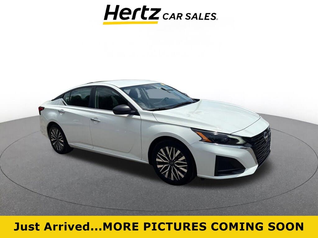 2025 Nissan Altima