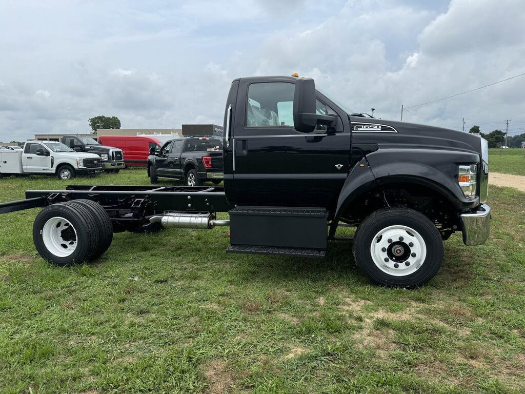 2025 Ford F-650 Super Duty