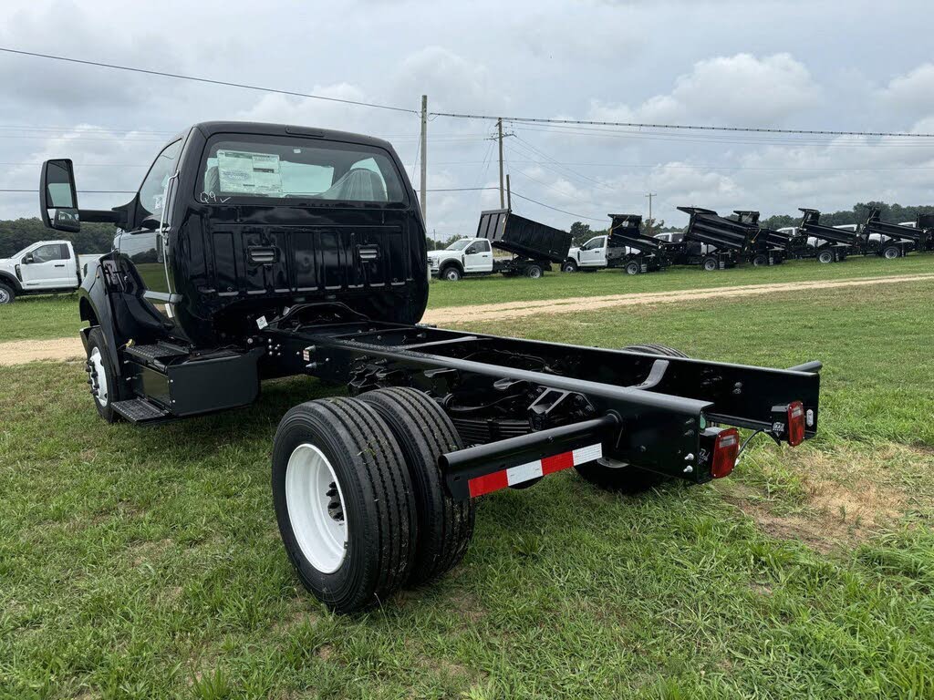 2025 Ford F-650 Super Duty