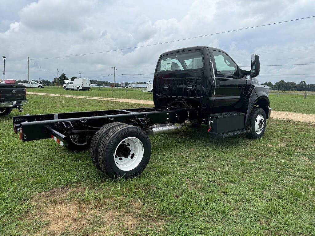 2025 Ford F-650 Super Duty