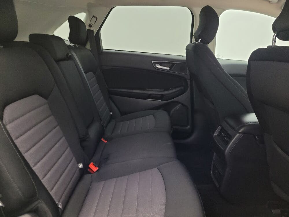 2017 Ford Edge