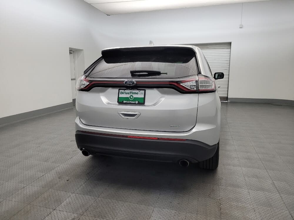 2017 Ford Edge