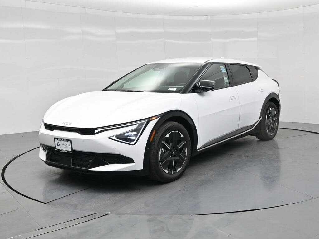 2025 Kia EV6