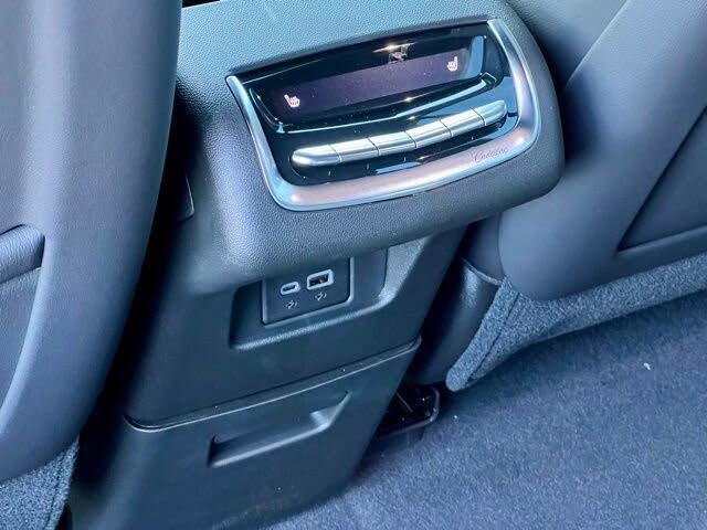 2024 Cadillac XT6