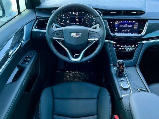 2024 Cadillac XT6
