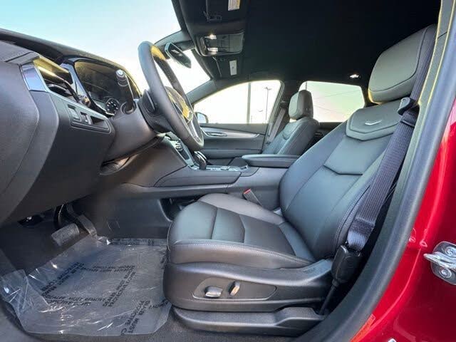 2025 Cadillac XT5