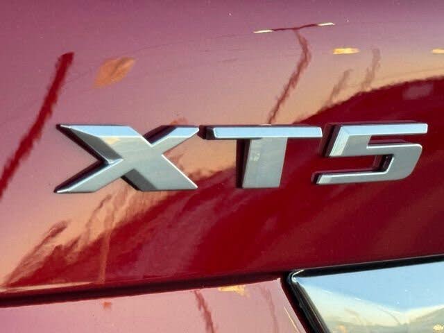 2025 Cadillac XT5