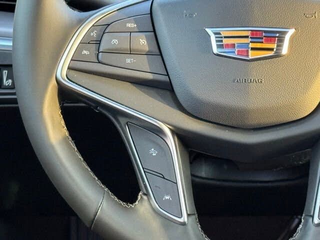 2025 Cadillac XT5
