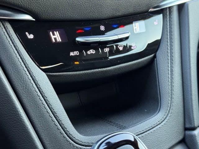 2025 Cadillac XT5