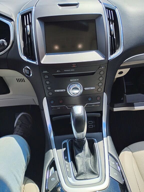 2018 Ford Edge