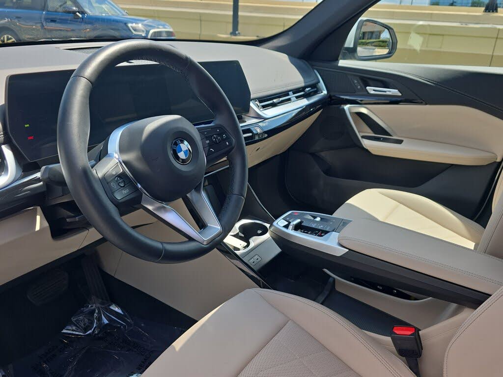 2023 BMW X1