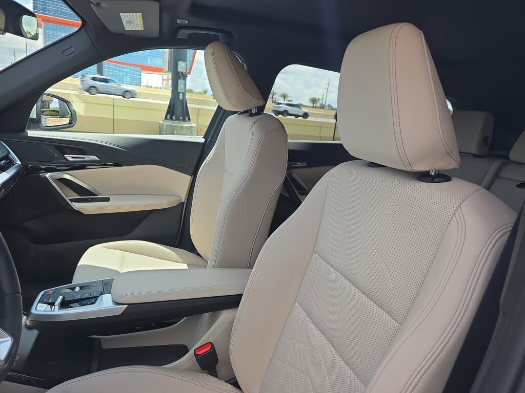 2023 BMW X1