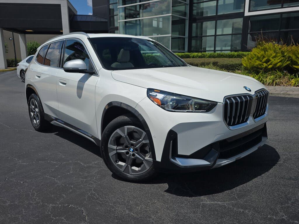 2023 BMW X1