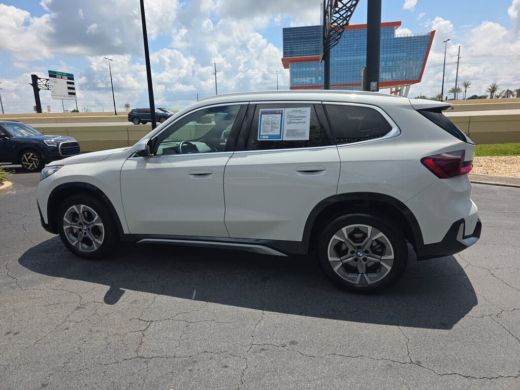 2023 BMW X1