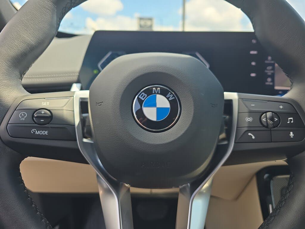 2023 BMW X1