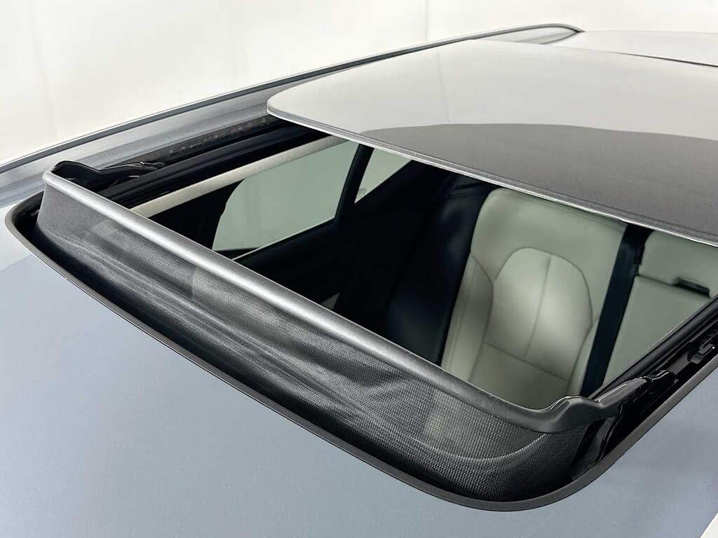 2023 Volvo XC40