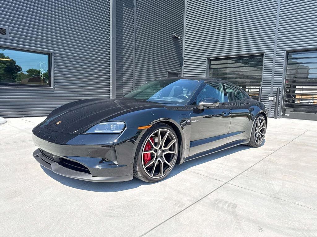 Porsche Taycan 4S