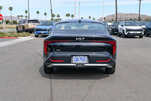 2026 Kia K4