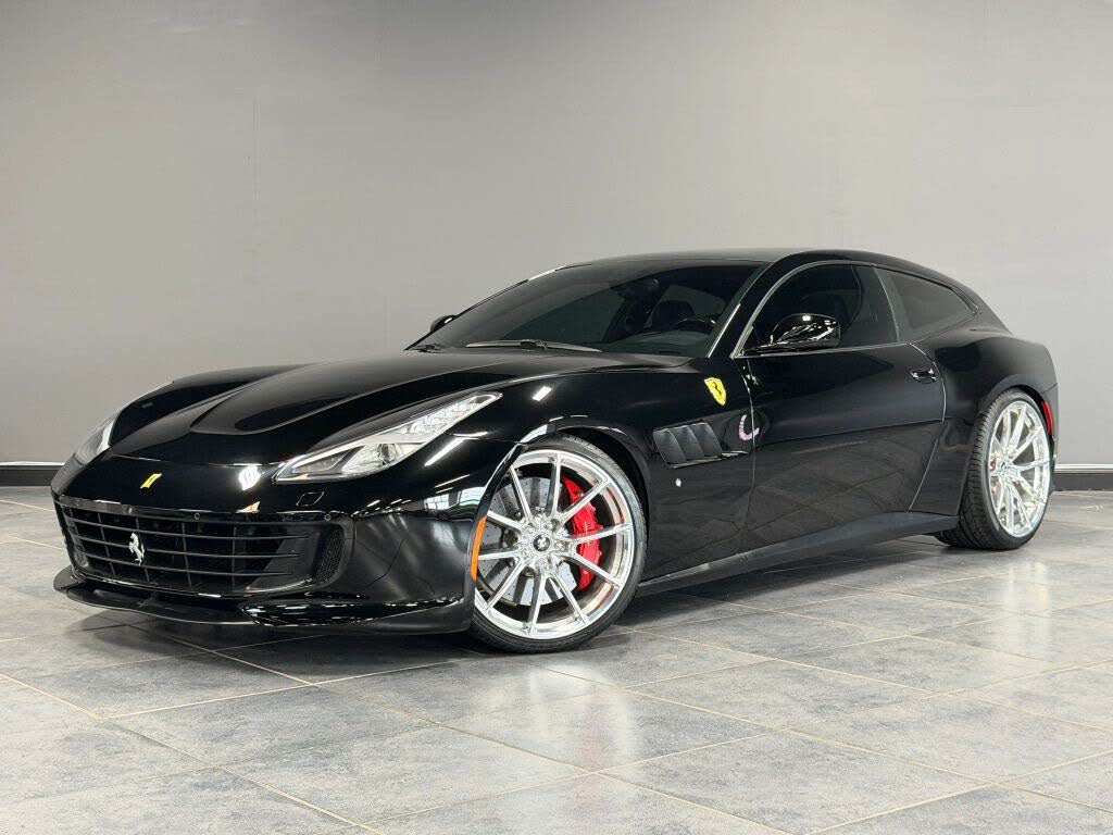 Ferrari GTC4Lusso
