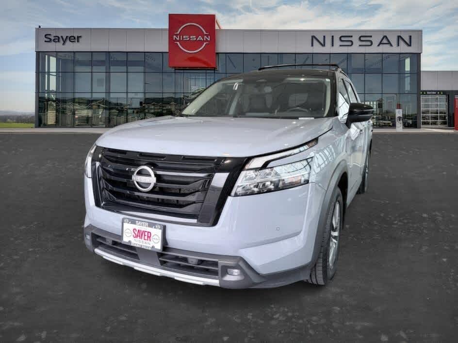 2022 Nissan Pathfinder
