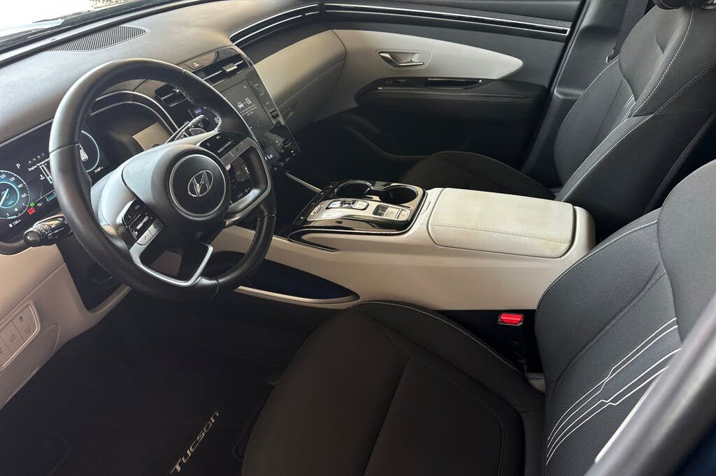 2022 Hyundai Tucson Hybrid
