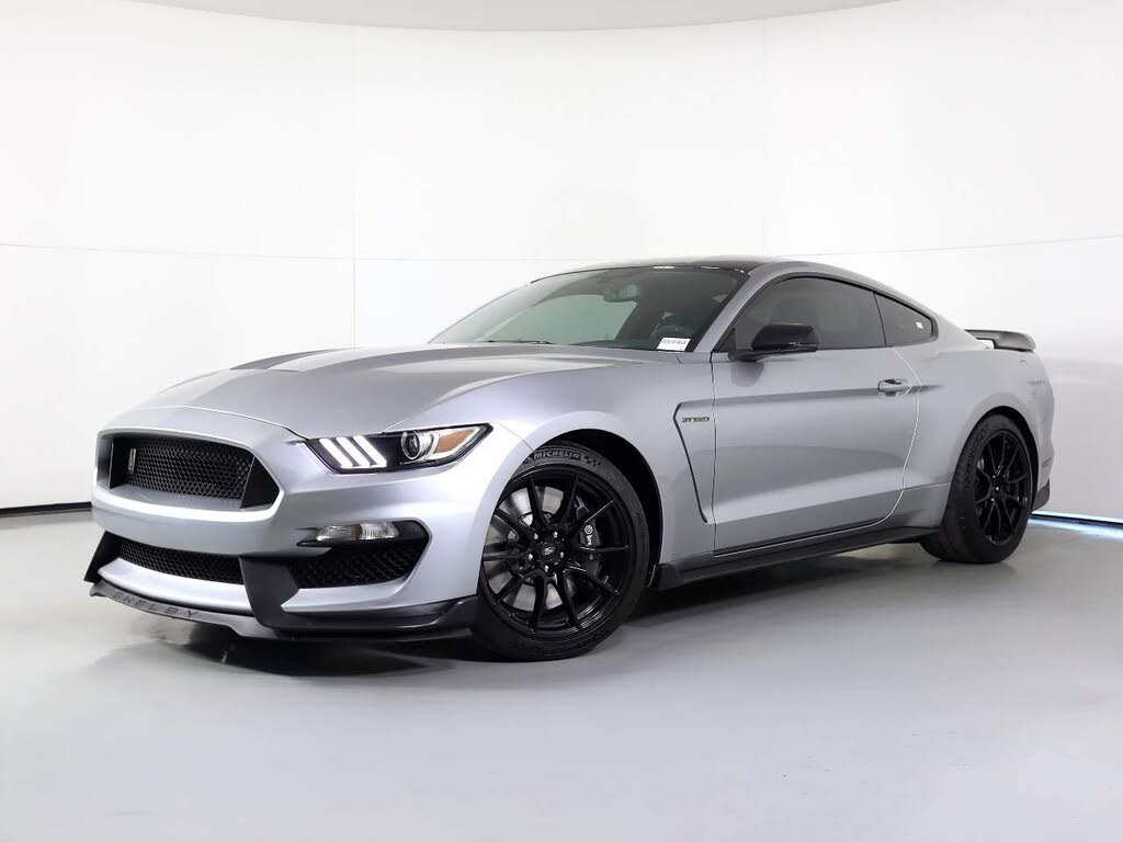 Ford Mustang 6th Gen Shelby GT350R Coupe