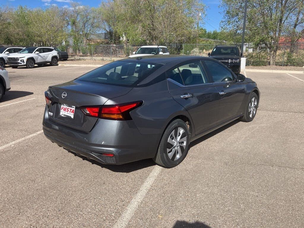 2025 Nissan Altima