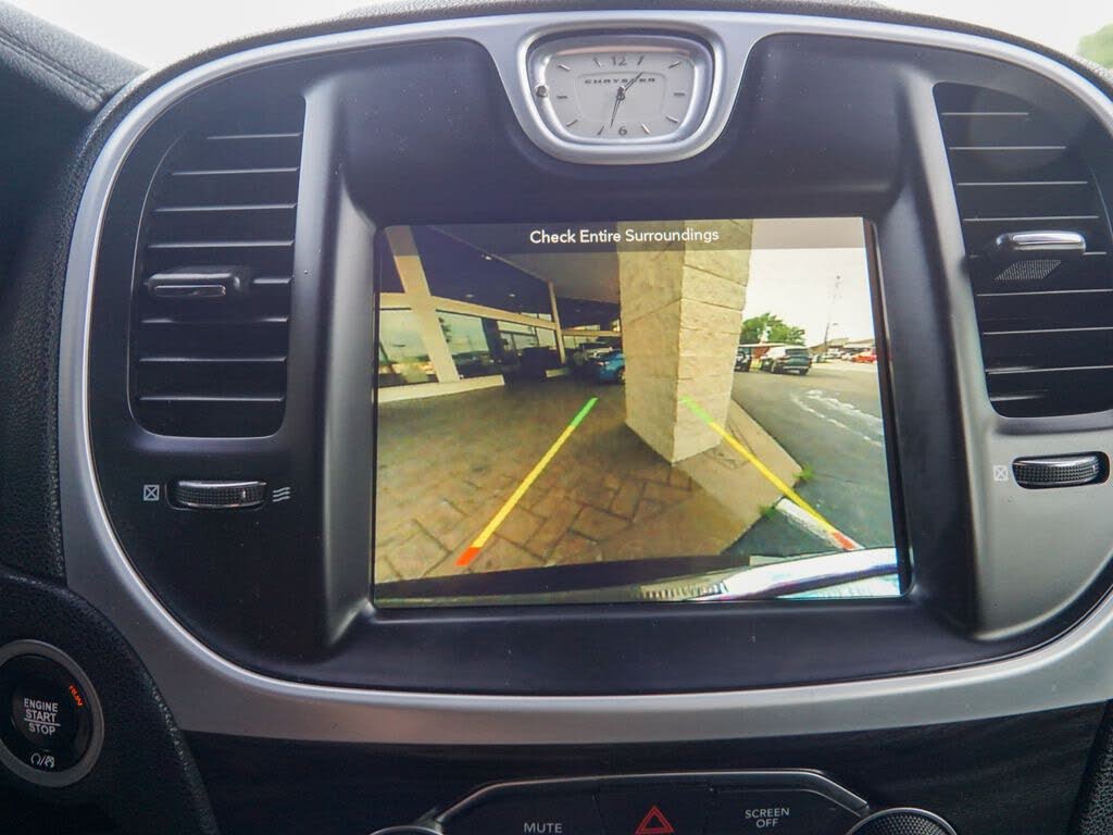 2019 Chrysler 300