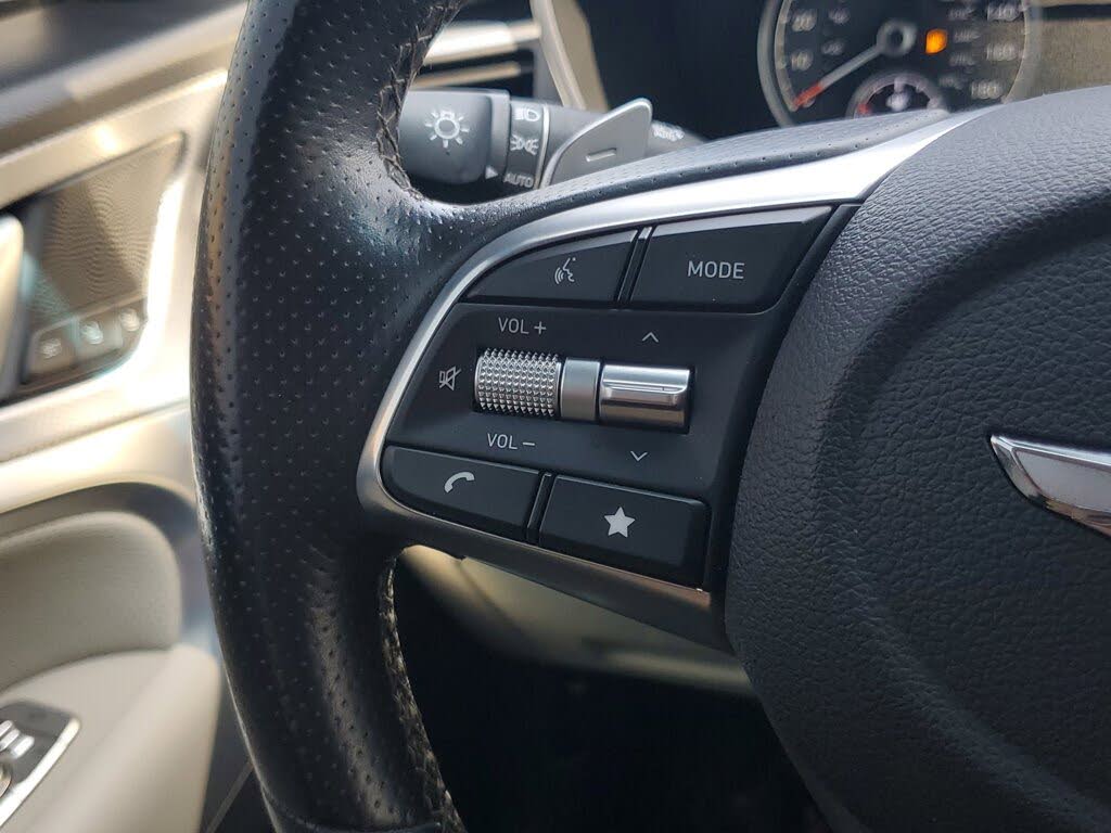 2022 Genesis G70
