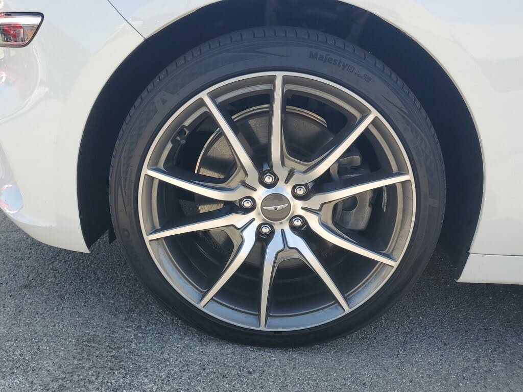 2022 Genesis G70
