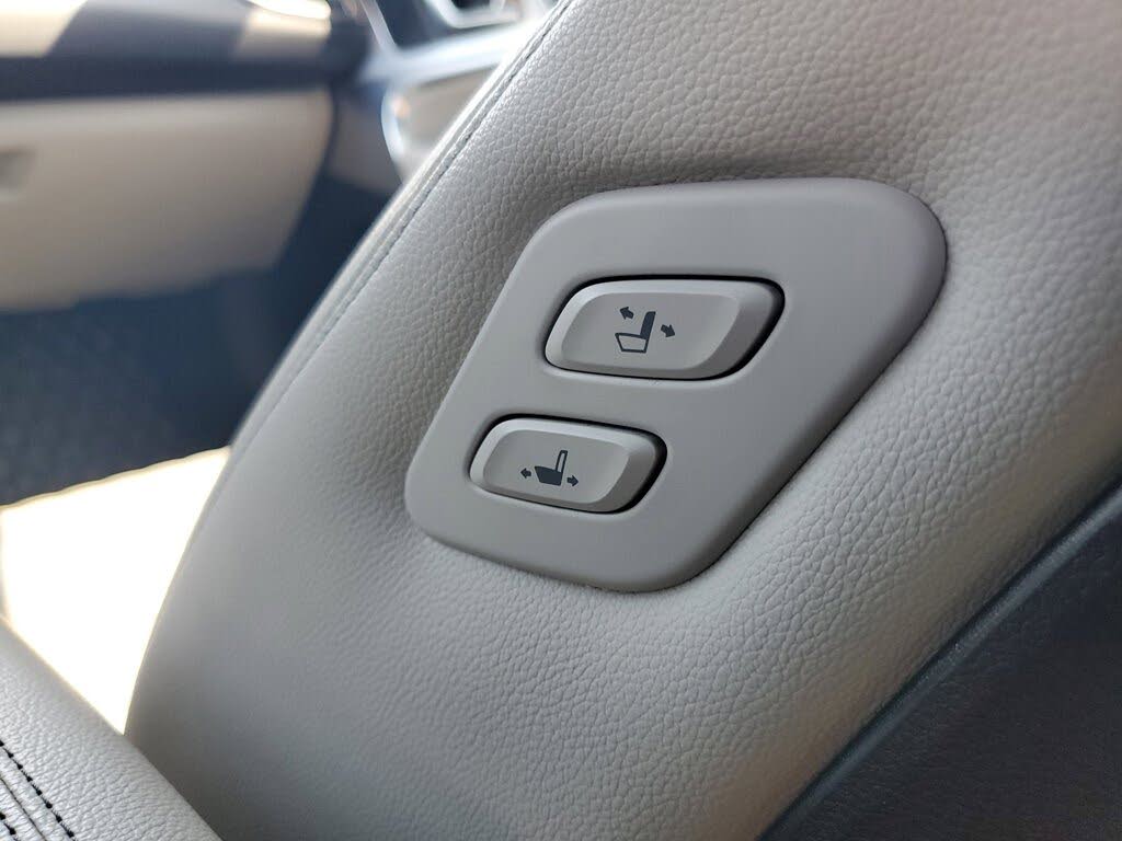 2022 Genesis G70