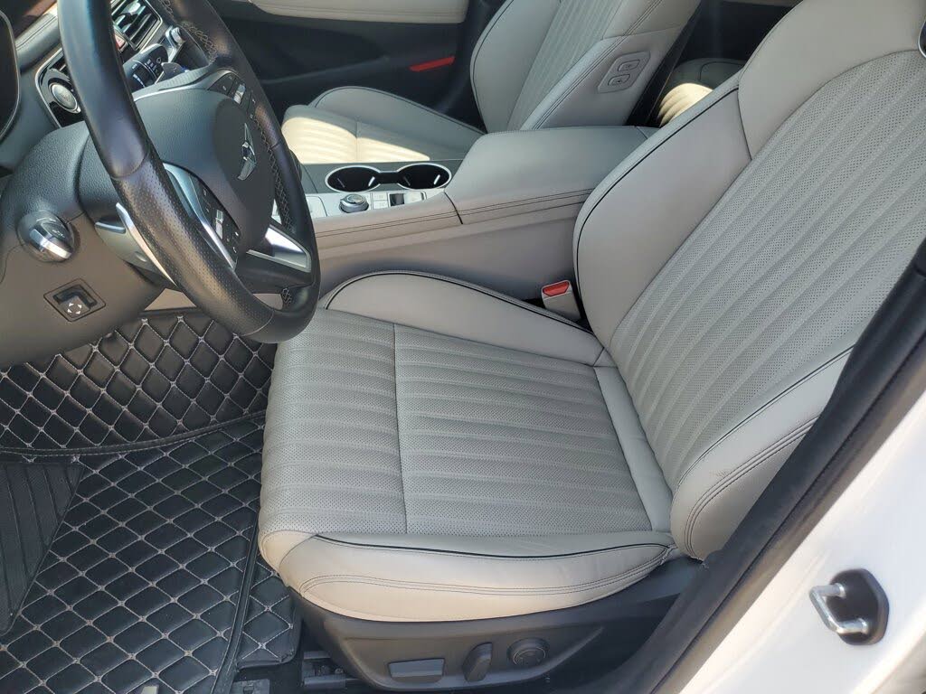 2022 Genesis G70