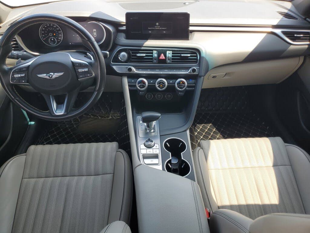 2022 Genesis G70