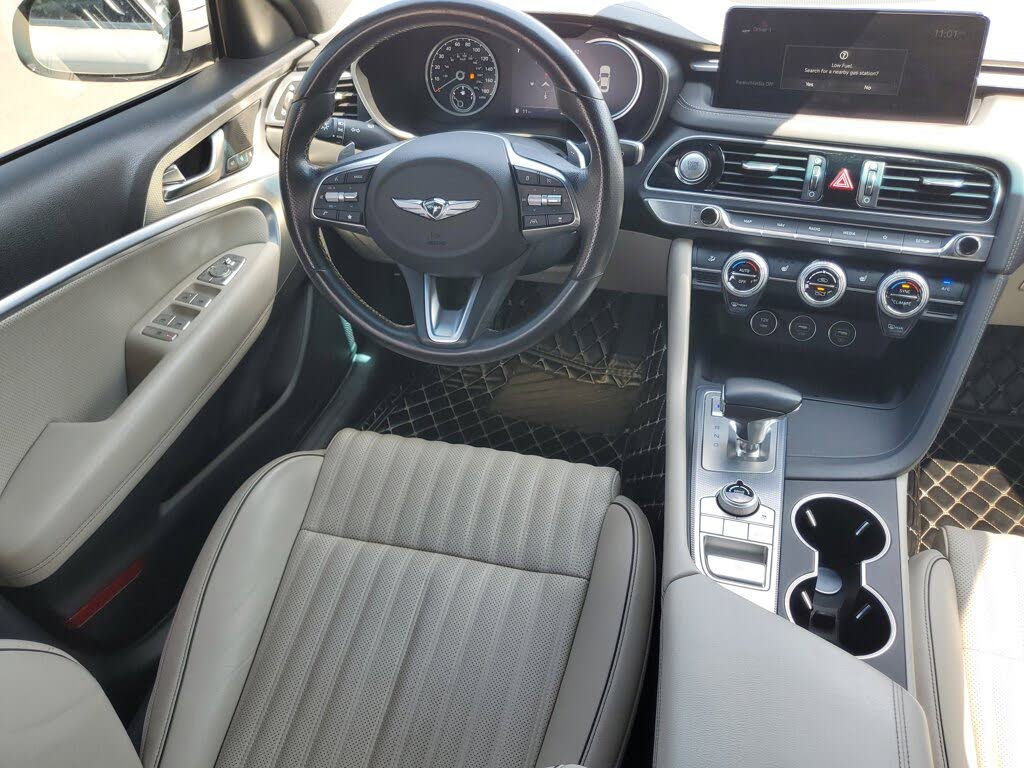 2022 Genesis G70