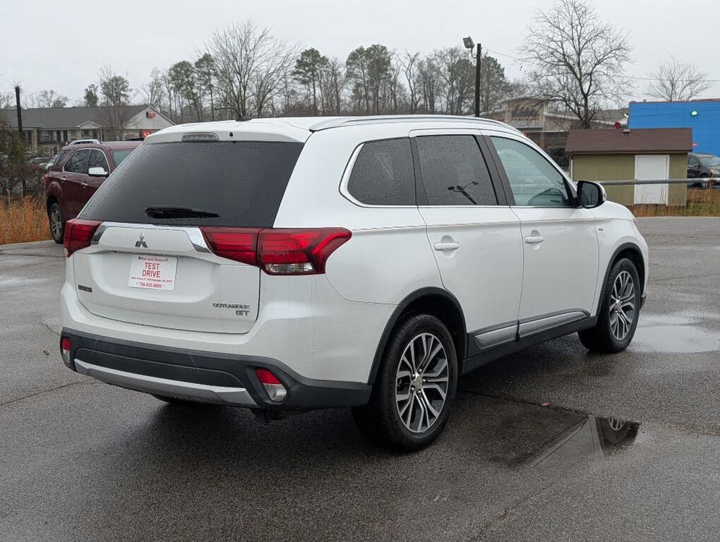 2016 Mitsubishi Outlander