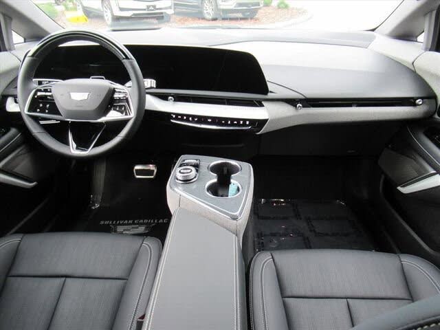 2025 Cadillac OPTIQ
