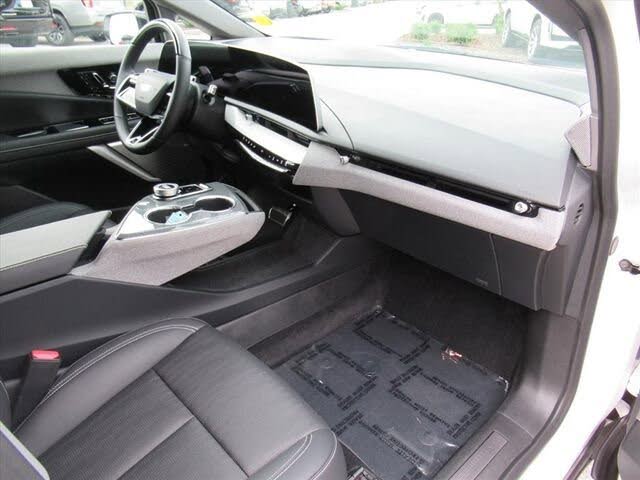 2025 Cadillac OPTIQ