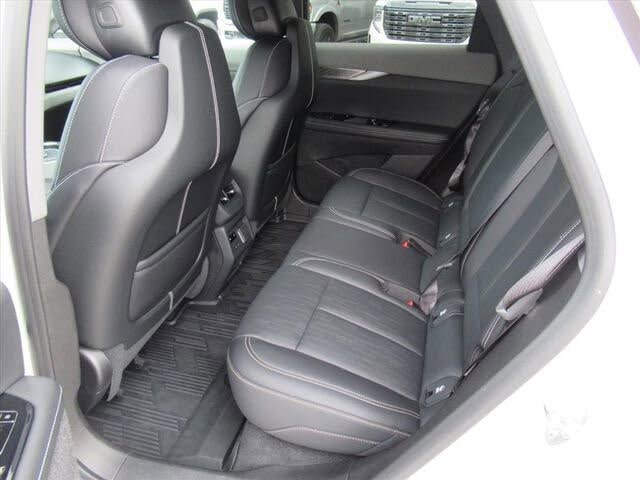 2025 Cadillac OPTIQ