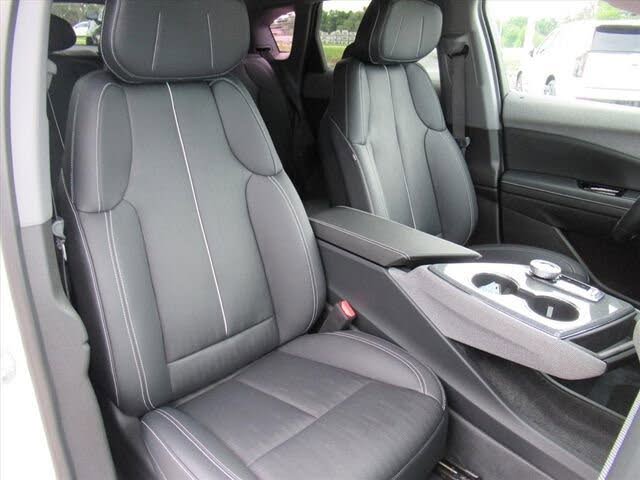 2025 Cadillac OPTIQ