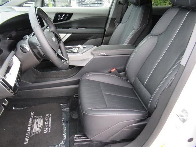 2025 Cadillac OPTIQ