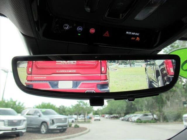 2025 Cadillac OPTIQ