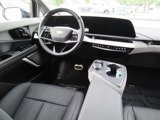 2025 Cadillac OPTIQ